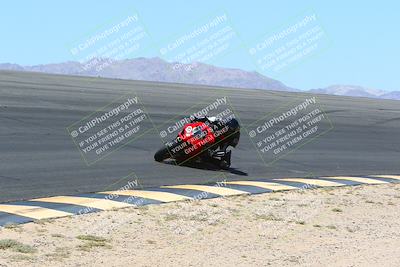 media/May-14-2022-SoCal Trackdays (Sat) [[7b6169074d]]/Bowl (1120am)/